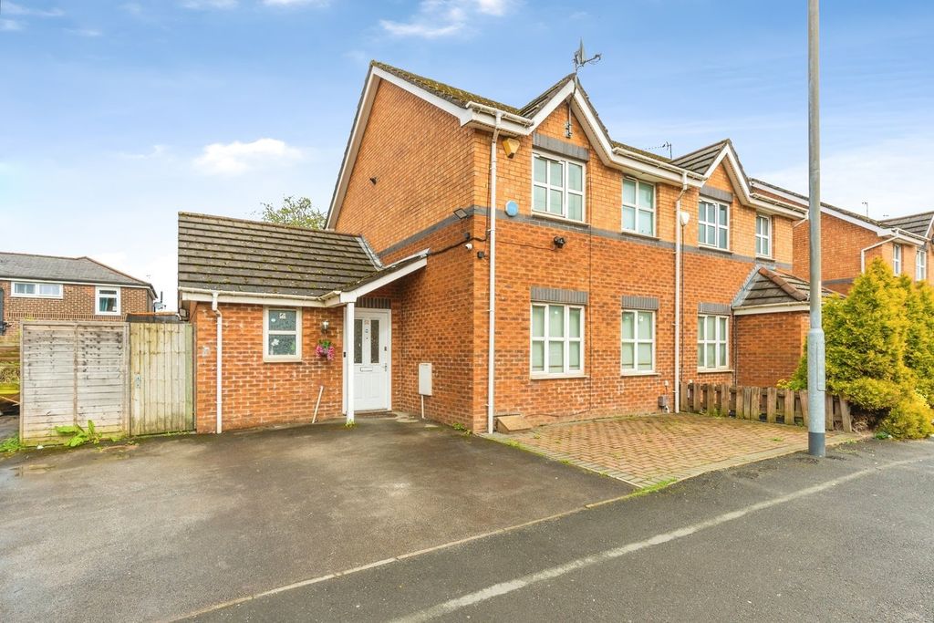 Property photo 1 of 19