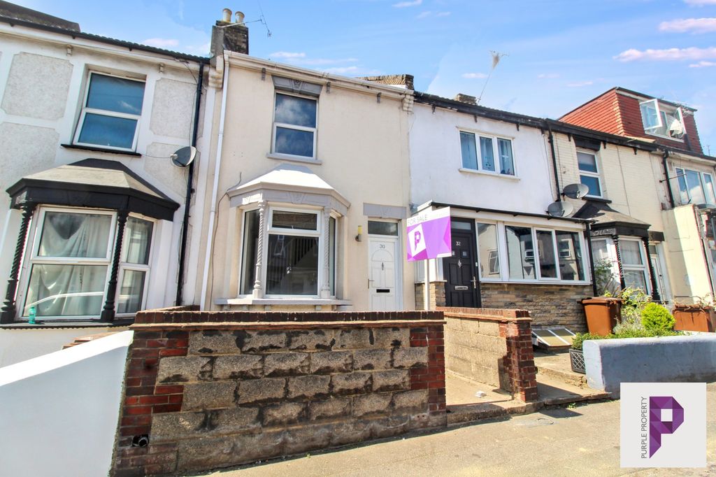 Property photo 1 of 8