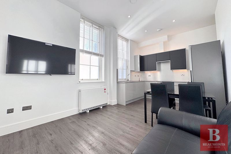 Property photo 3 of 15 Photo 8