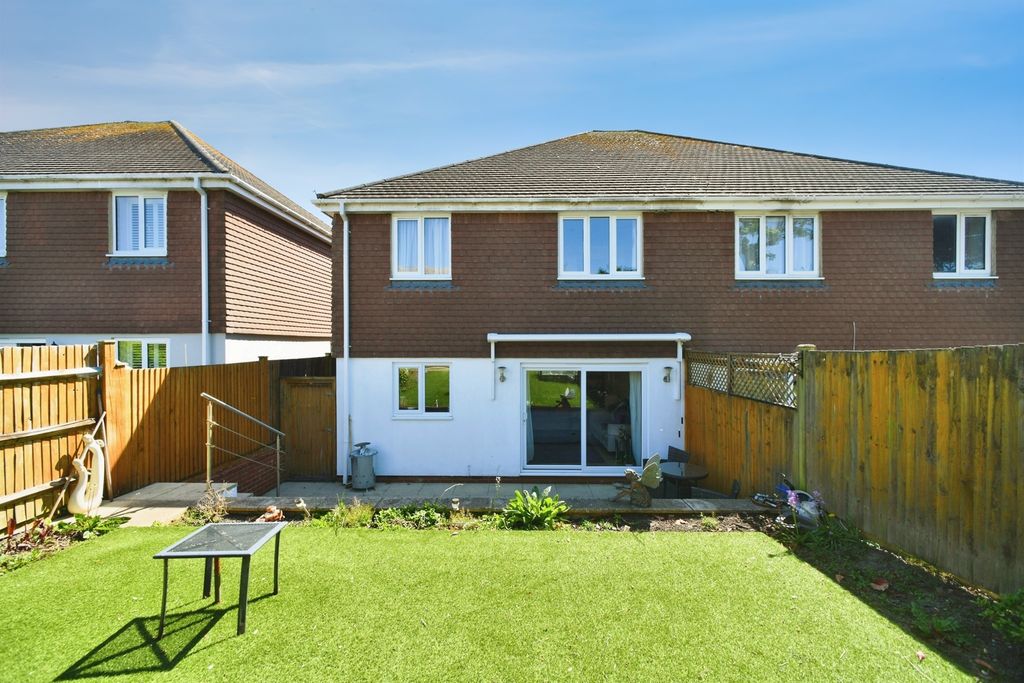 Additional image 16 of 4 bed semi-detached house for salePhyllis Avenue, Peacehaven BN10