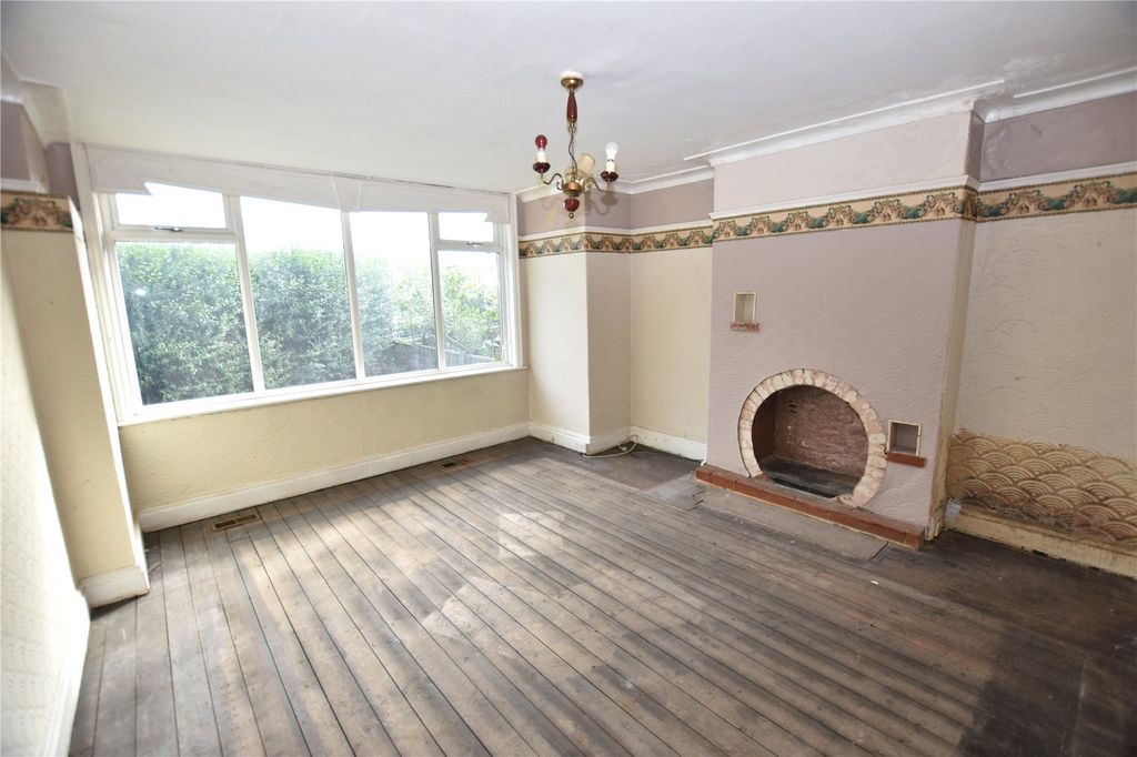 Property photo 2 of 12 Picture No. 02