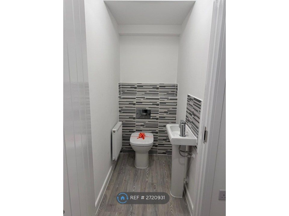 Property photo 3 of 20 Wc