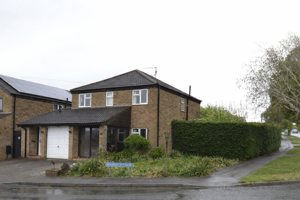 Property photo 1 of 16