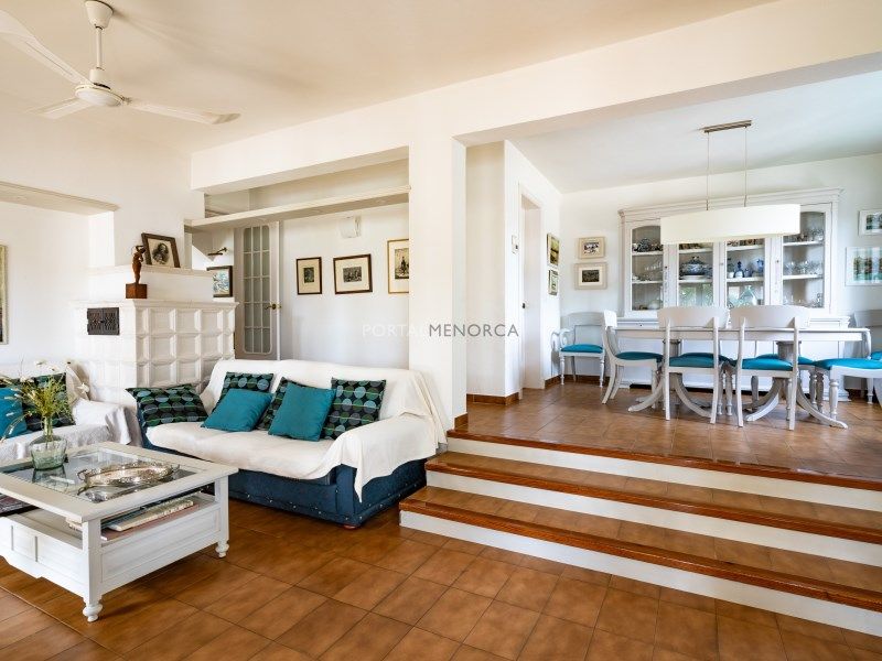 Property photo 3 of 43