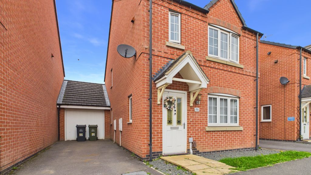 Property photo 1 of 13 2929072