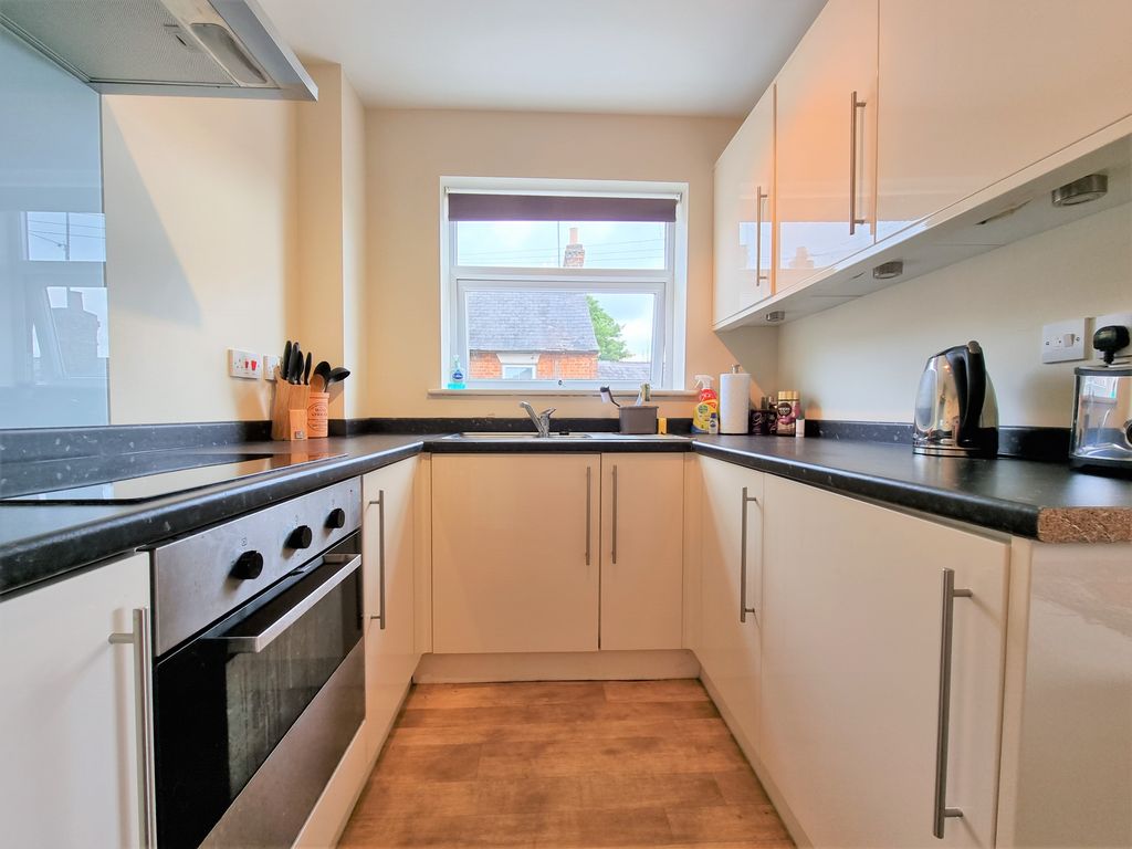 Property photo 3 of 8 Photo 7