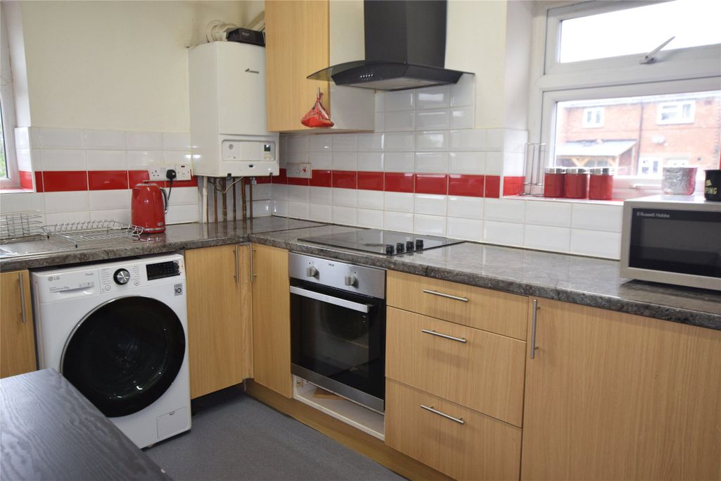 Property photo 2 of 6 Picture No. 08