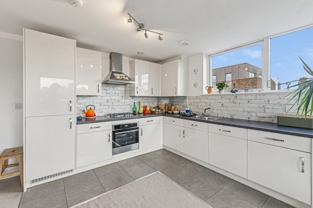 Property photo 3 of 10 Picture No. 10