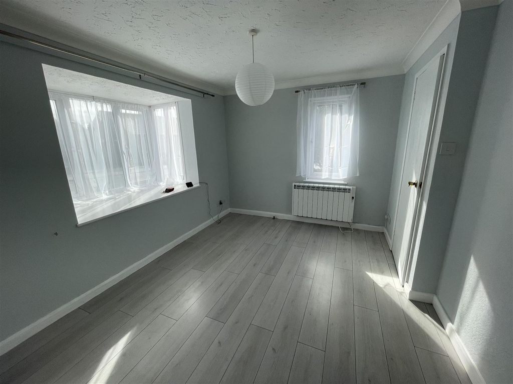 Property photo 2 of 9 Img_9785.Jpg