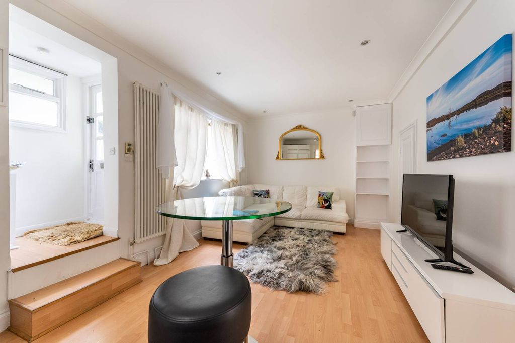 Property photo 1 of 7
