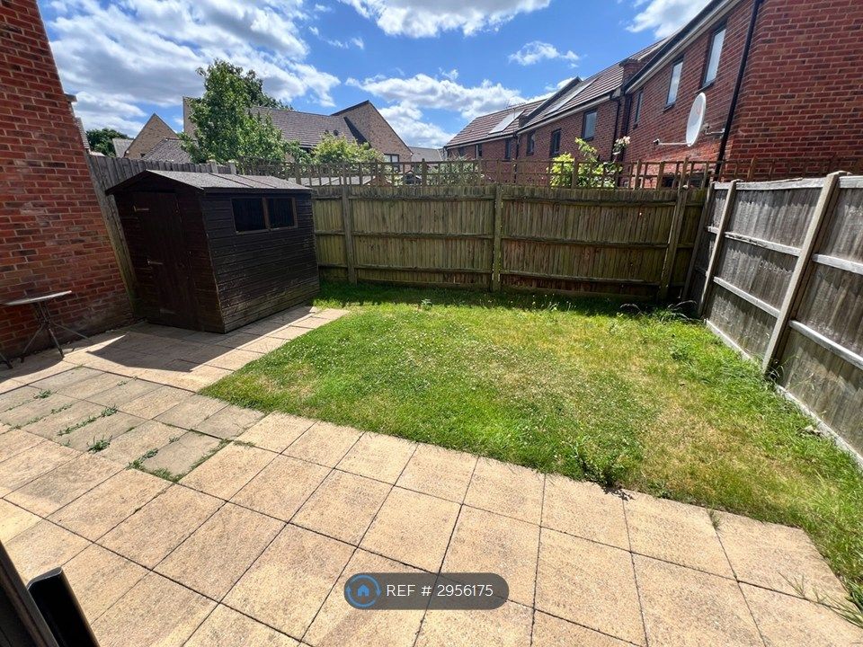 Property photo 3 of 11