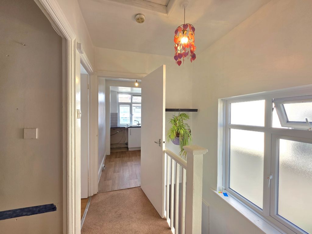 Property photo 2 of 14 Photo 12