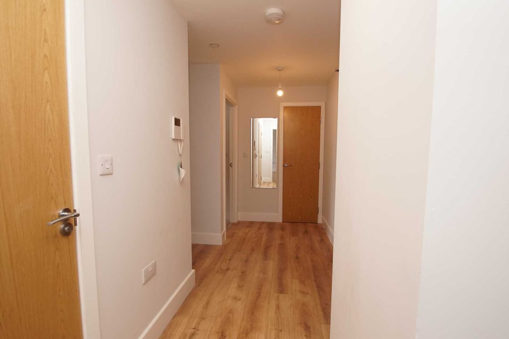 Property photo 3 of 11 Photo