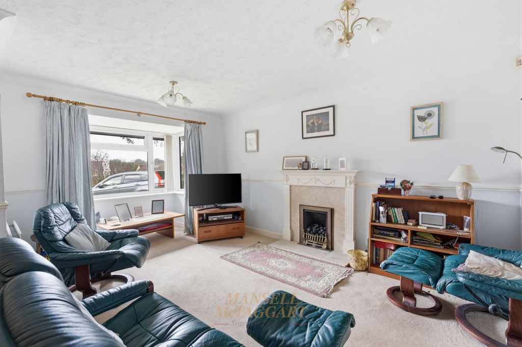 Property photo 3 of 22