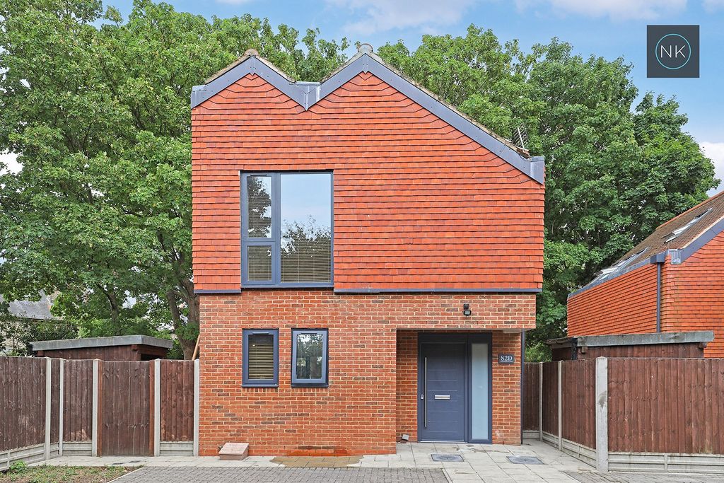 Property photo 1 of 22 4398742