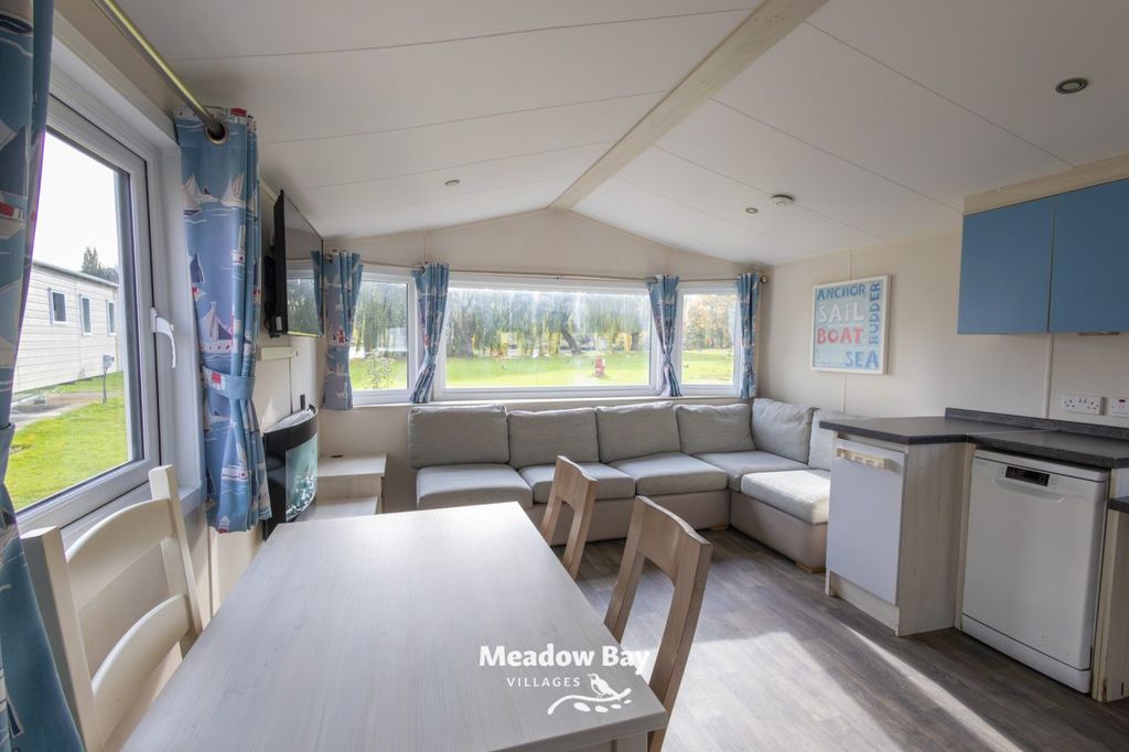 Property photo 2 of 6 Atlas Harvester 22.Jpg