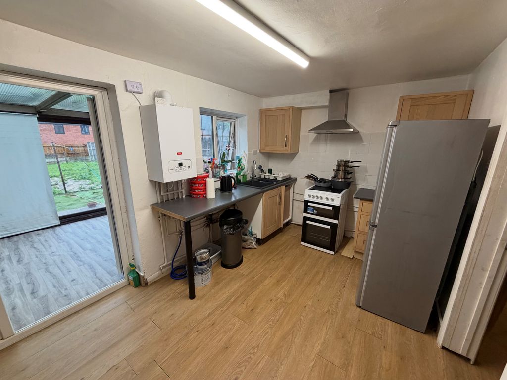 Property photo 3 of 13 Image