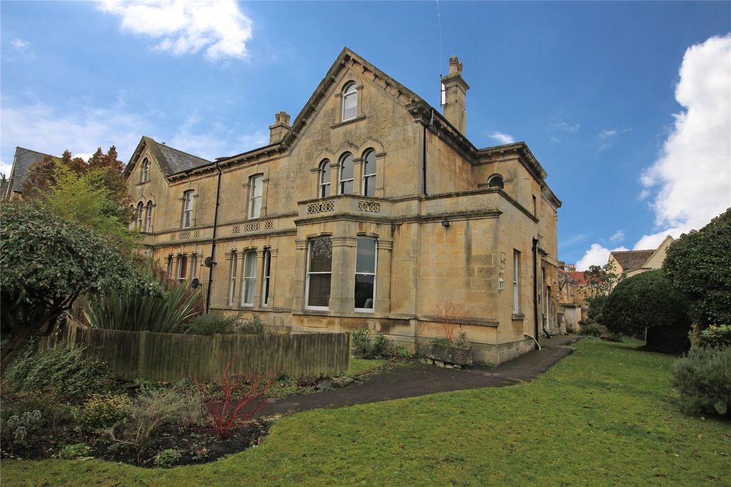 Property photo 1 of 11 Picture No. 02