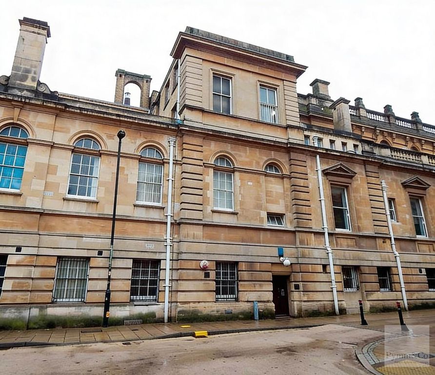 Property photo 1 of 4