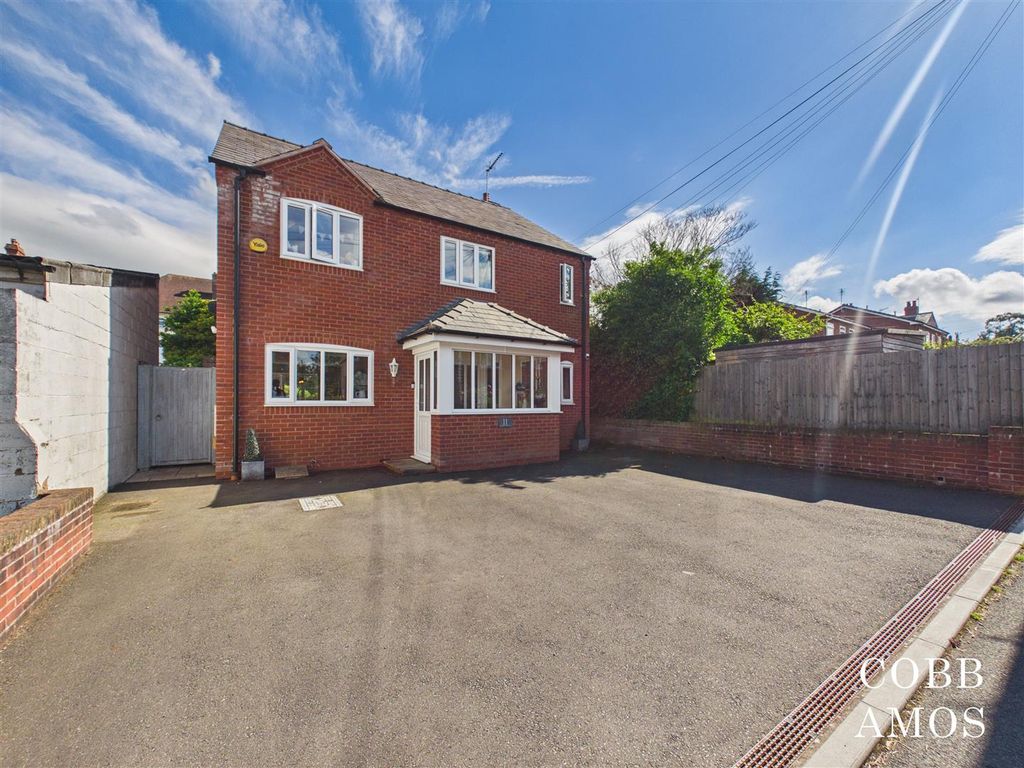 Property photo 1 of 18 Cam03722G0-Pr0123-Still028.Jpg