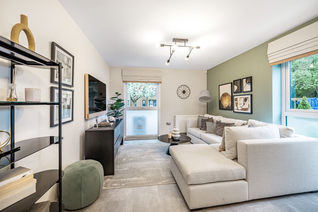 Property photo 2 of 13