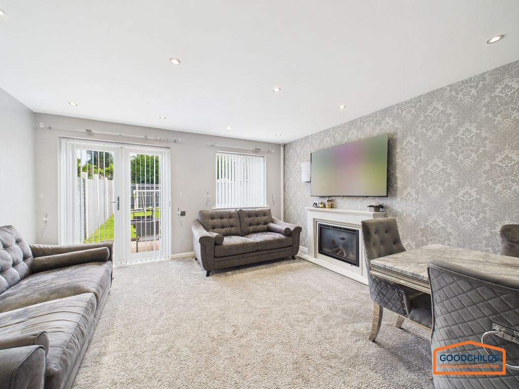 Property photo 2 of 23