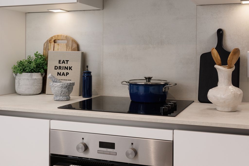 Property photo 2 of 6 Close Up Kitchen Shot