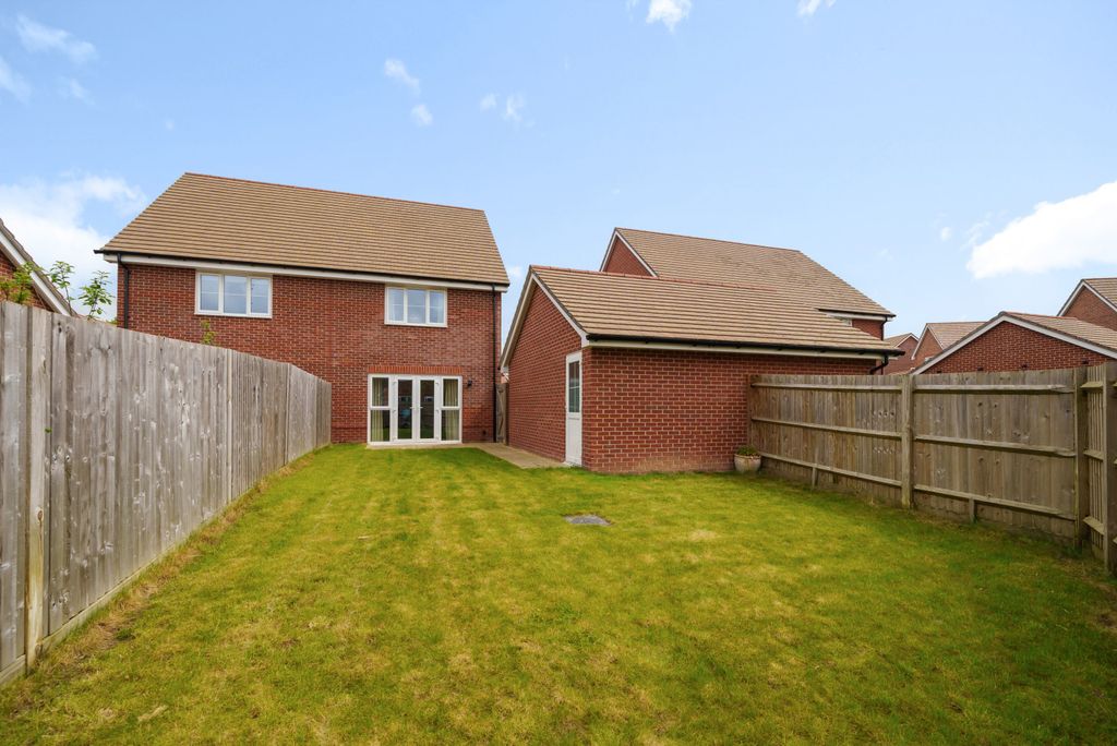 Property photo 3 of 21 Rear Garden