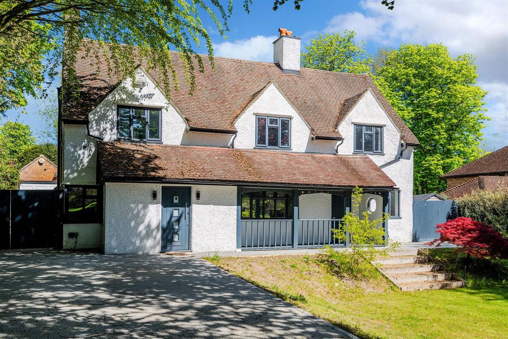 Additional image 28 of 4 bed detached house for saleWoodfield Hill, Coulsdon CR5