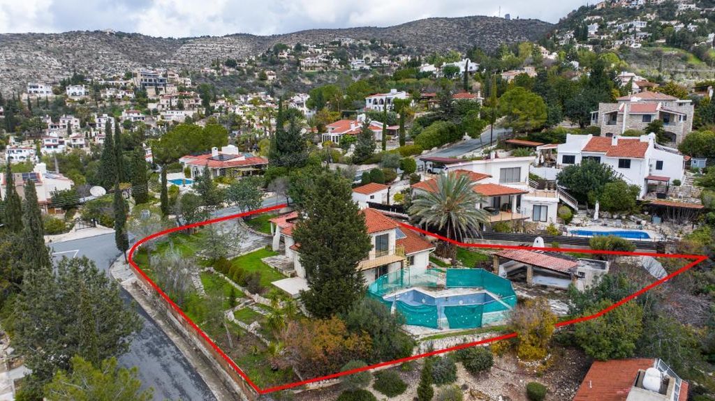 Property photo 1 of 21