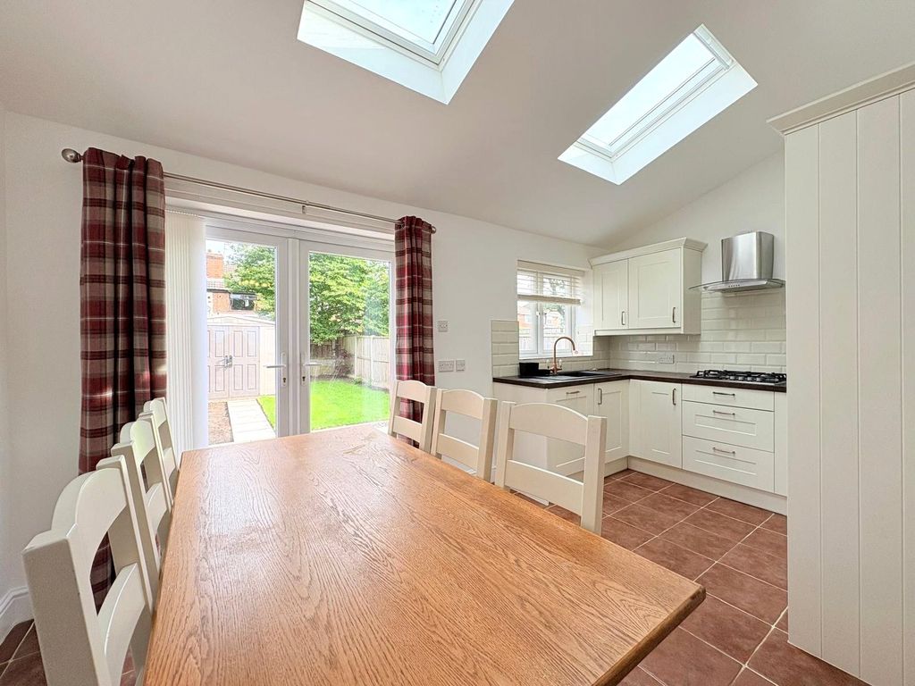 Property photo 2 of 12 Picture No. 12