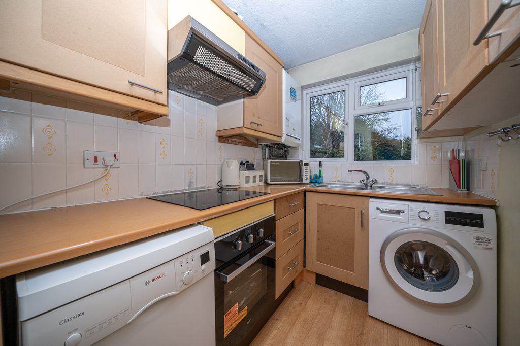 Property photo 2 of 13 3-Battersby-Mews-02110