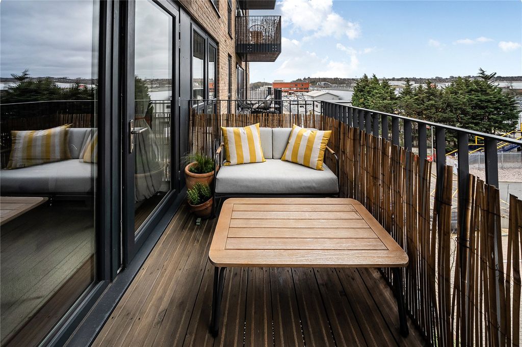 Property photo 3 of 18 Picture No. 44