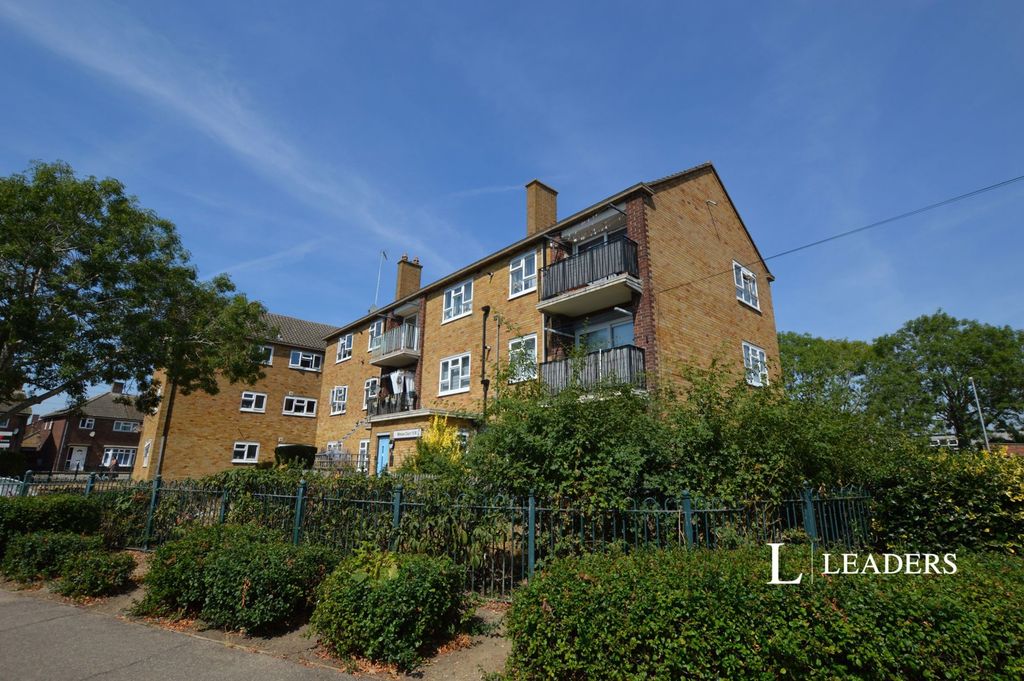 Property photo 1 of 8 Pbox-Img.Jpg