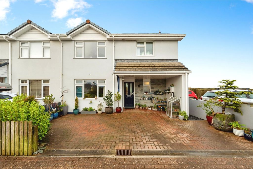 Property photo 1 of 17 Picture No. 02