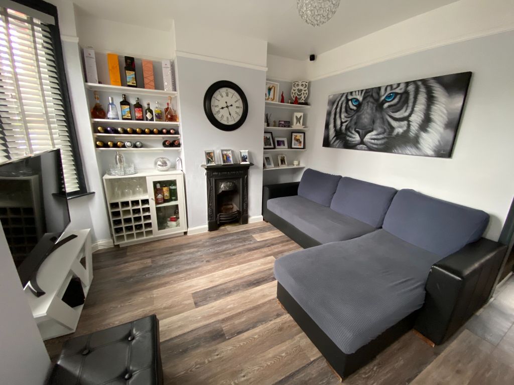 Property photo 2 of 13