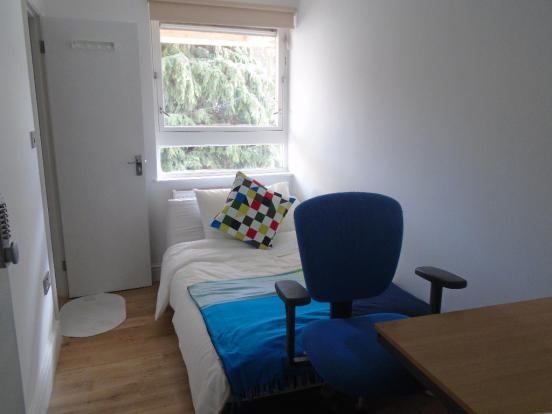 Property photo 3 of 5