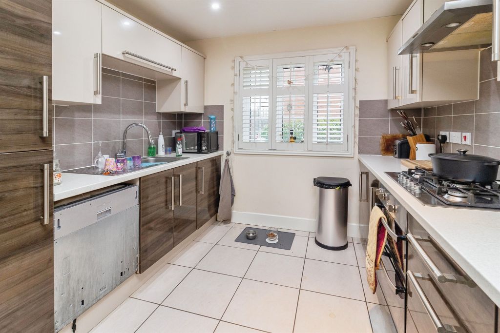 Property photo 3 of 17