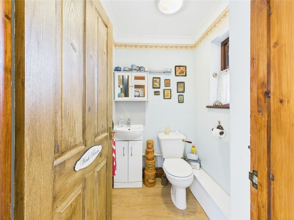 Property photo 3 of 23 Cam03055G0-Pr0215-Still003.Jpg