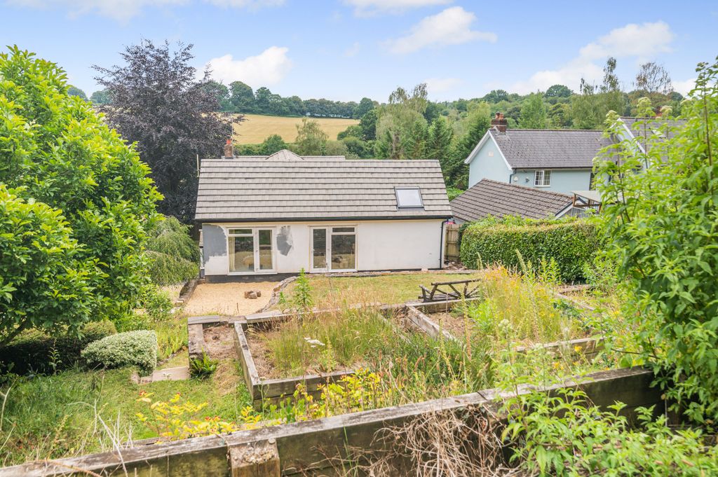 Property photo 2 of 45