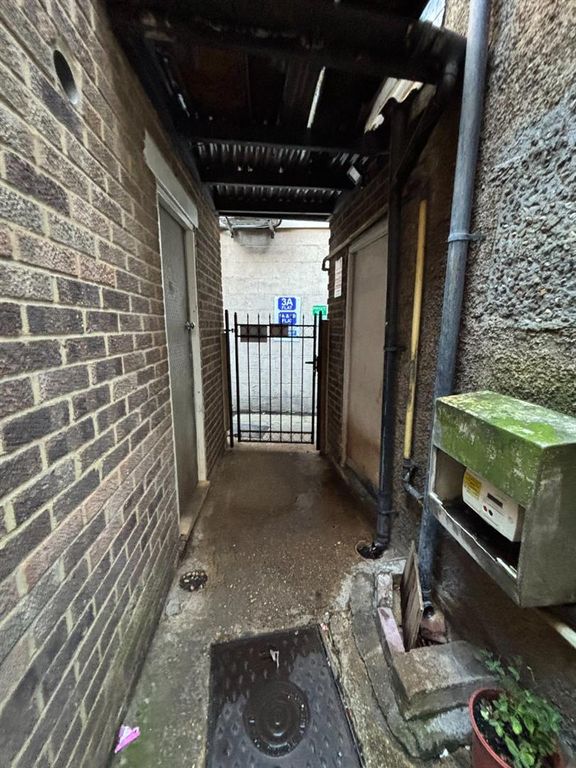 Property photo 3 of 6 Img_1246.Jpg