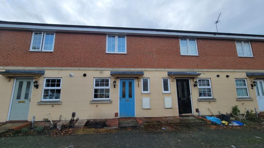 Property photo 1 of 8 Front