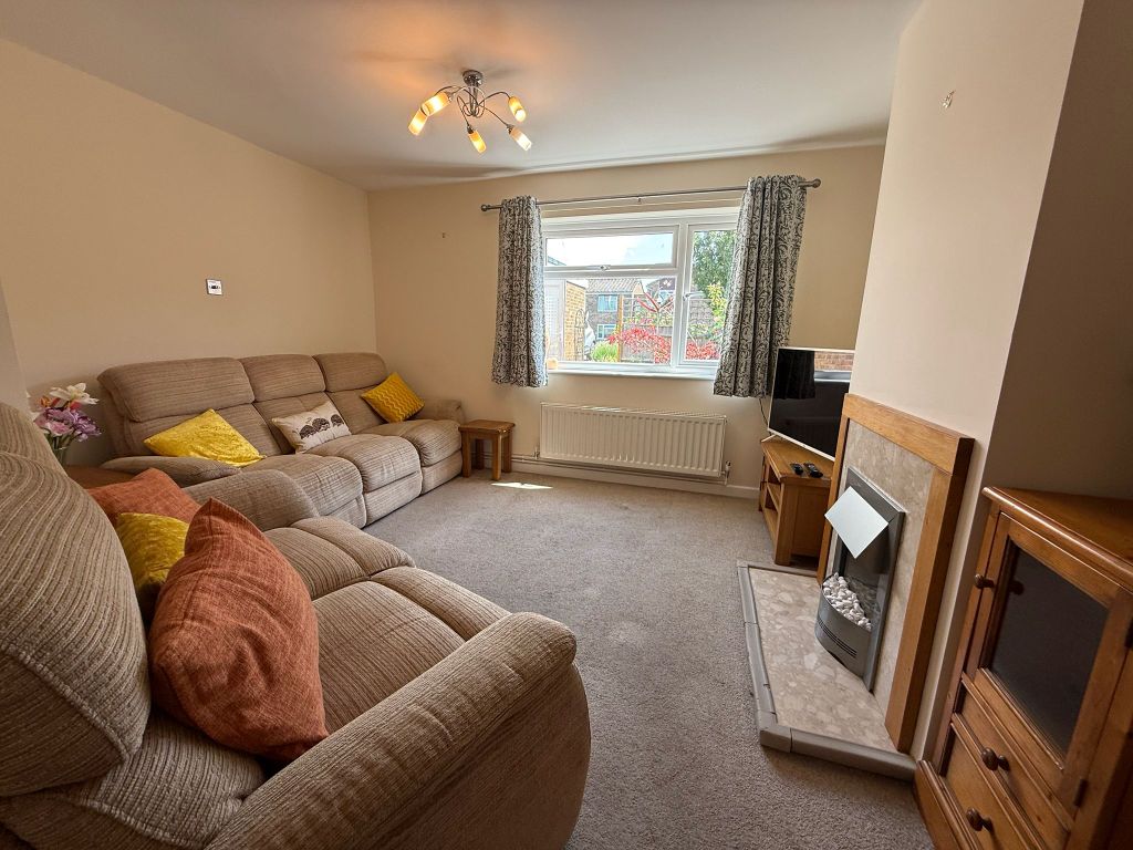 Property photo 3 of 19