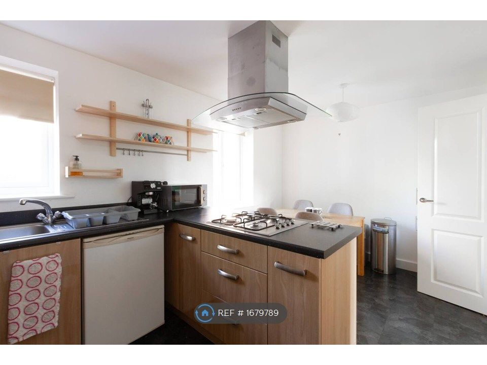 Property photo 3 of 14 Kitchen/Dinner