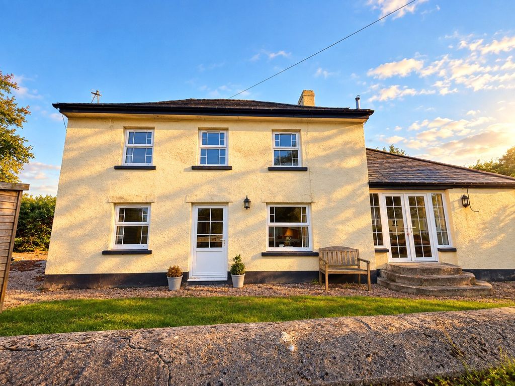 Property photo 1 of 34 Picture No. 78