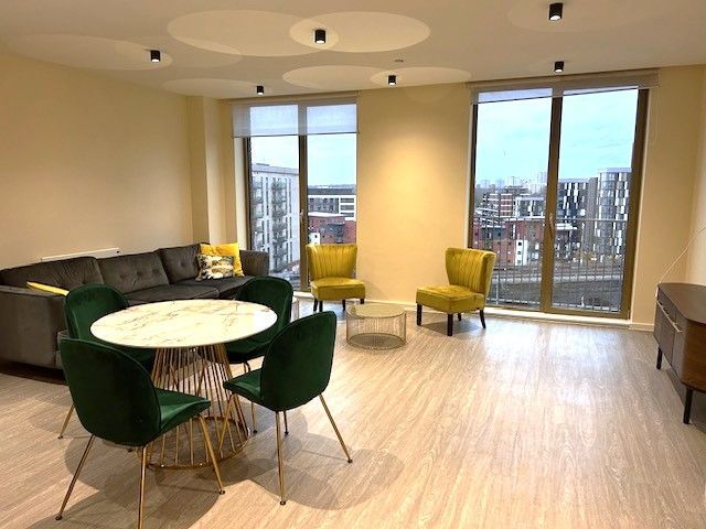 Property photo 2 of 12