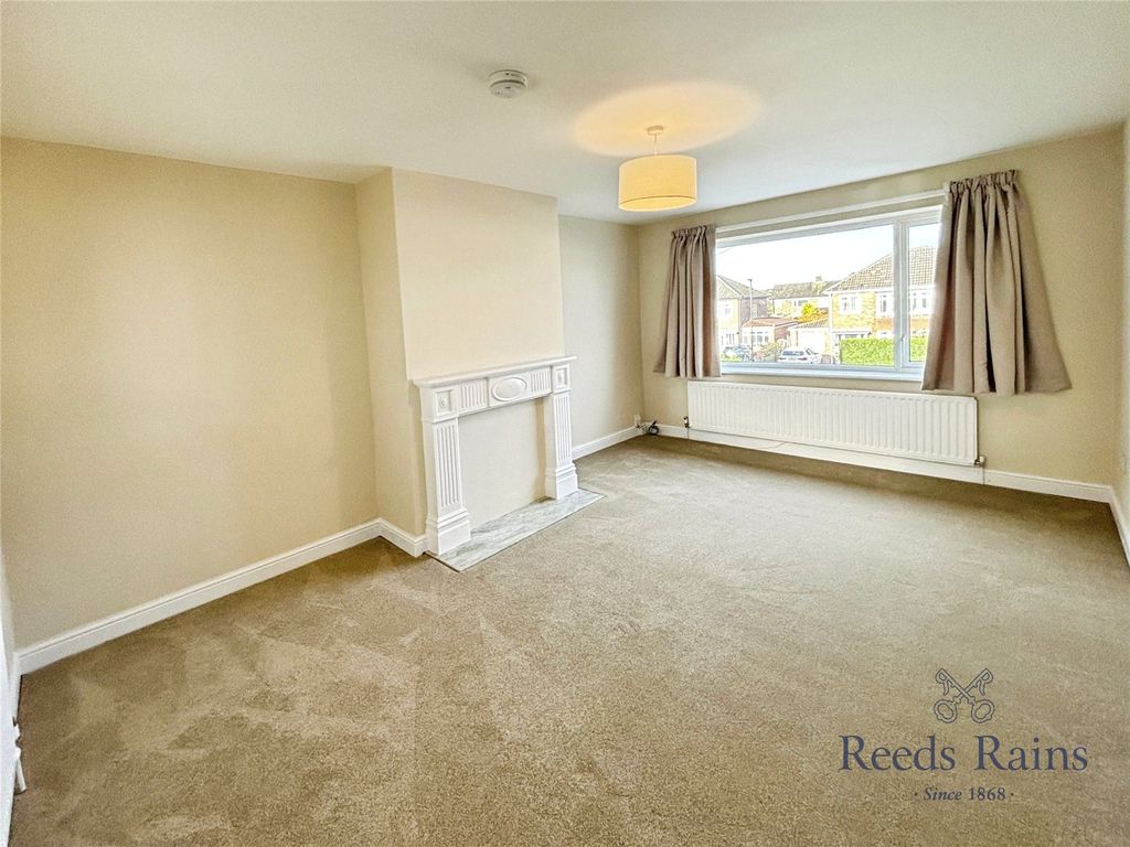 Property photo 3 of 9 Picture No. 06
