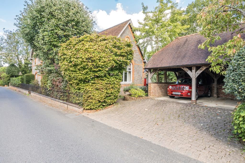 Property photo 3 of 22 Double Oak Carport