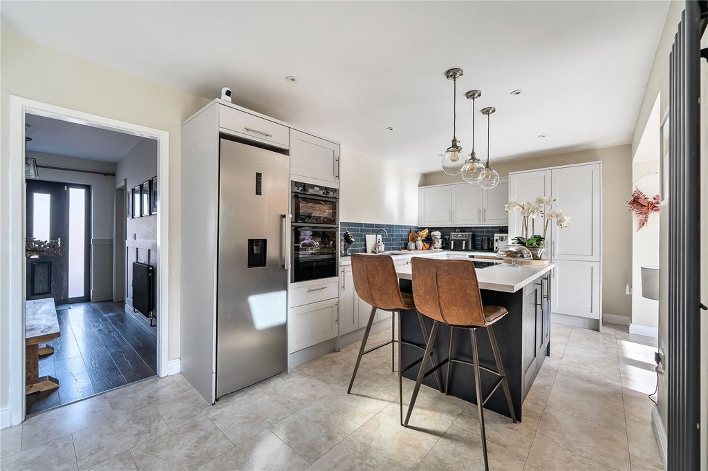 Property photo 3 of 25 Picture No. 26