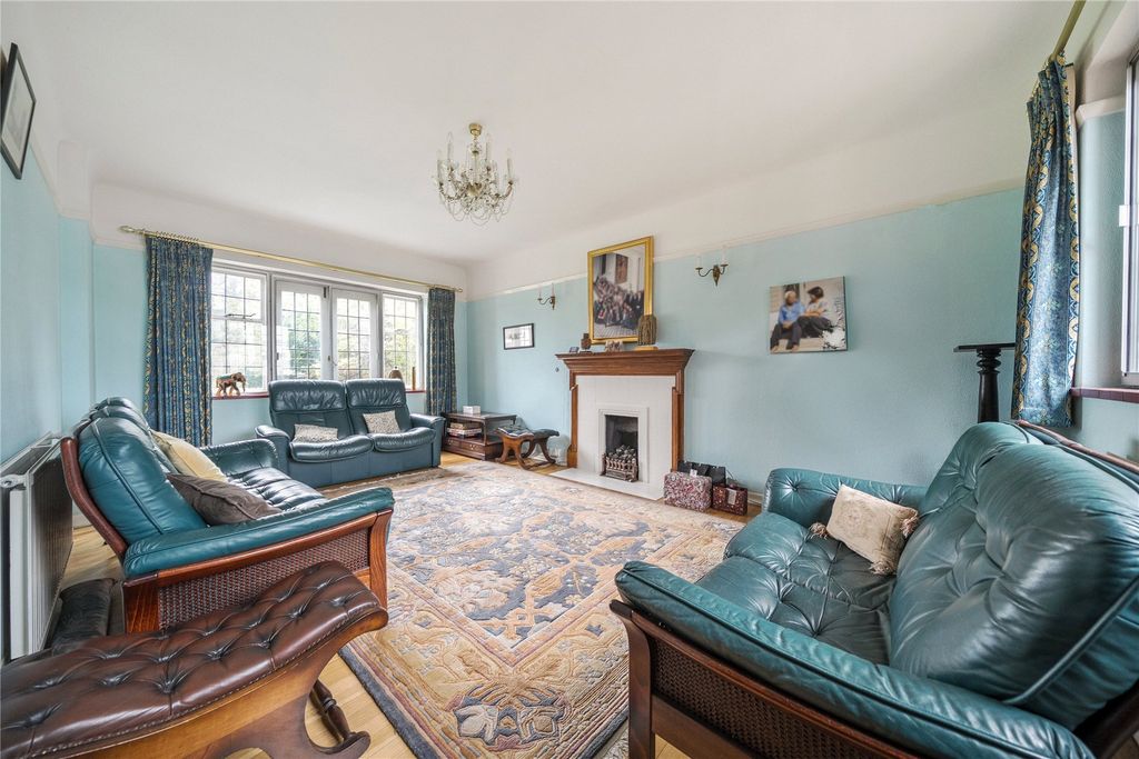 Property photo 2 of 34 Picture No. 39